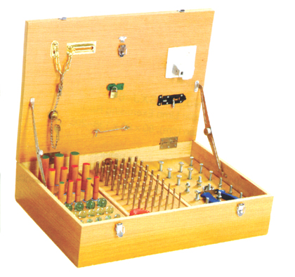 手功能組合訓(xùn)練箱